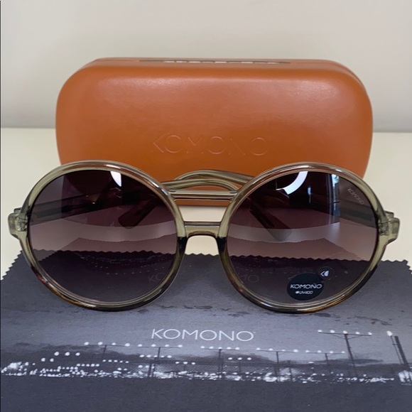Komono Coco Black Smoke New Sunglasses - Picture 3 of 15